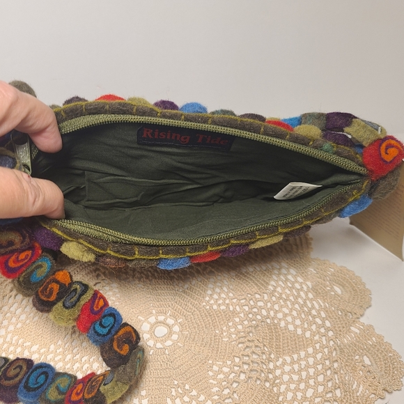 Rising Tide Hand Felted Shoulder Purse - Picture 8 of 8